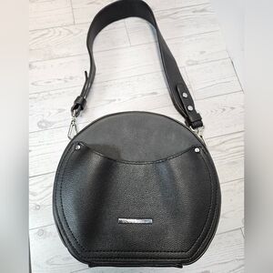 EUC BCBGeneration Round Shoulder Bag In Black